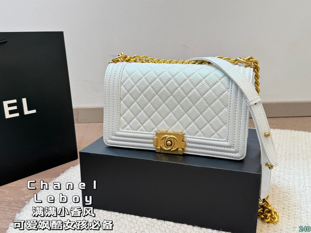 CC Leboy new arrival styles size: 25 * 14 cm