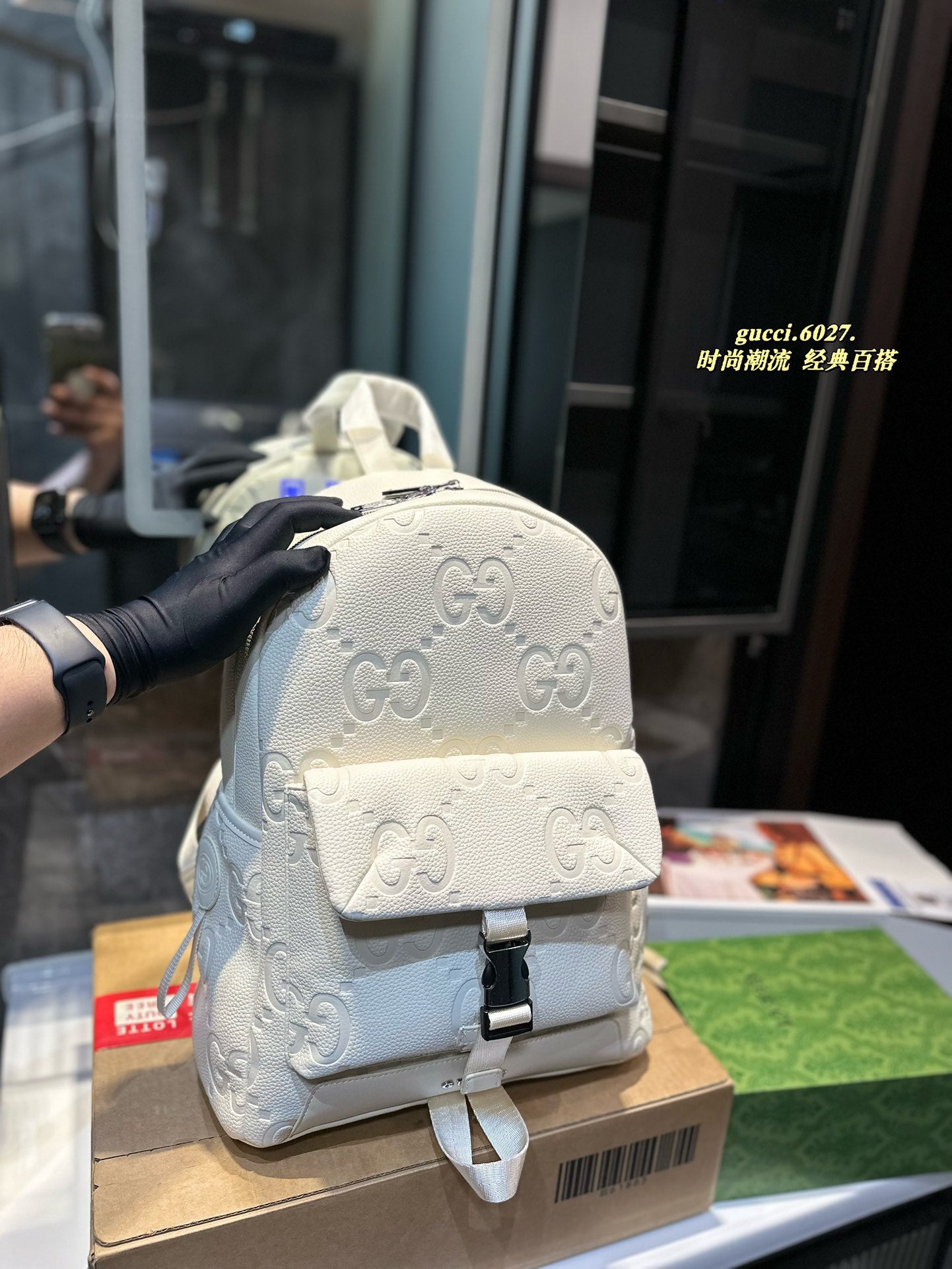 Gg new arrival backpack size: 30*13*40 cm