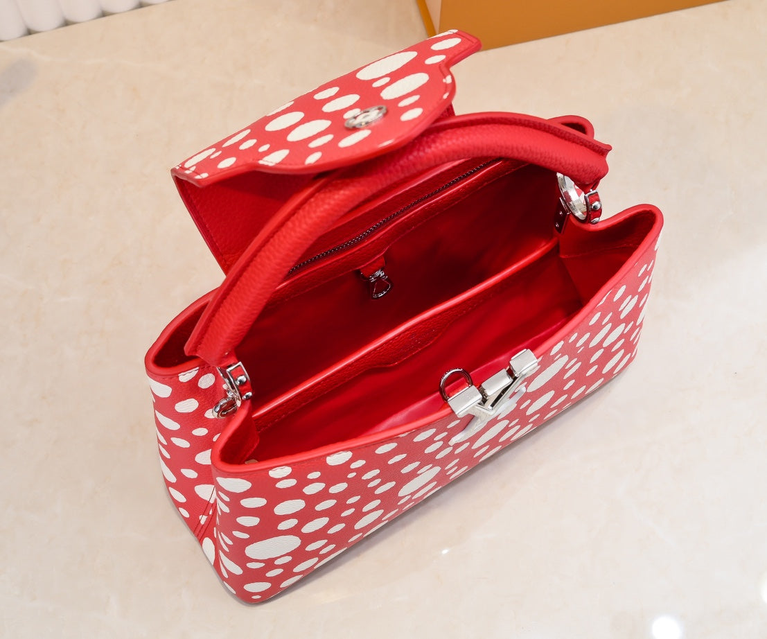 Louis x YK Capucines Taurillon new arrival bag size : 27 x 18 x 9 cm