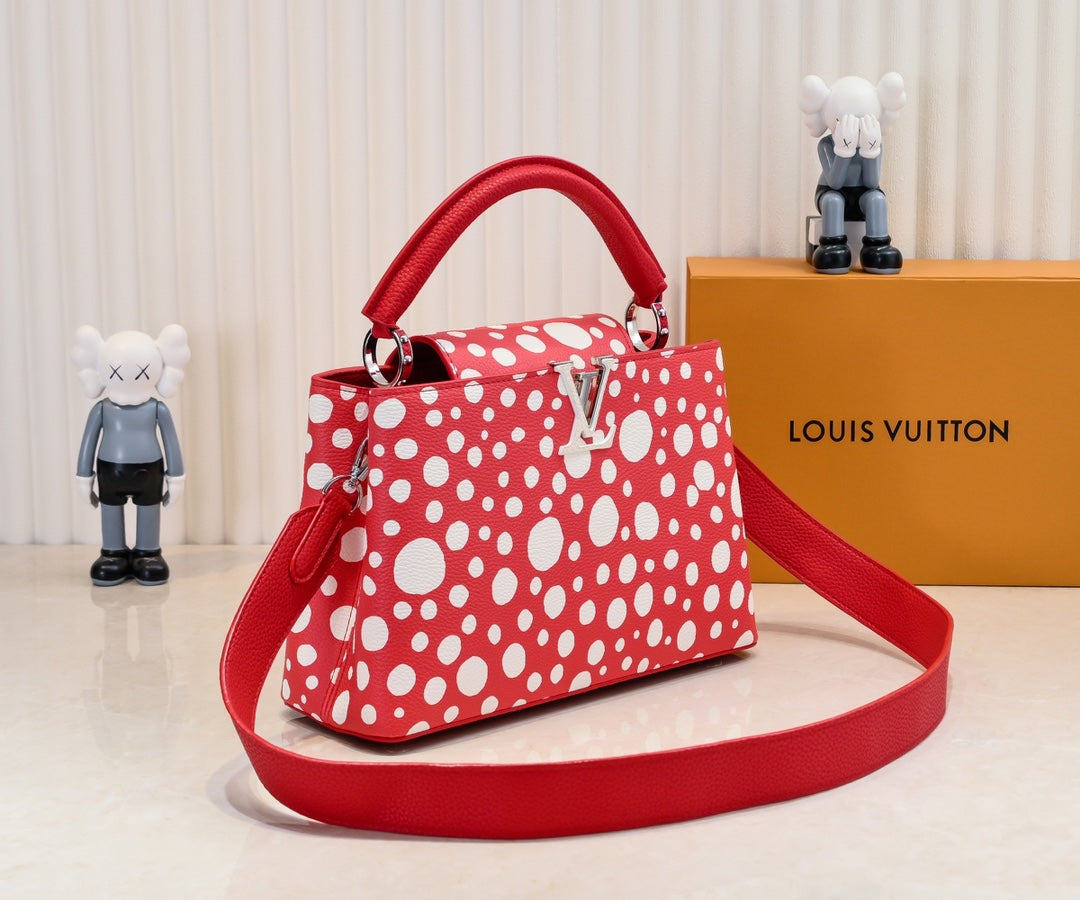 Louis x YK Capucines Taurillon new arrival bag size : 27 x 18 x 9 cm