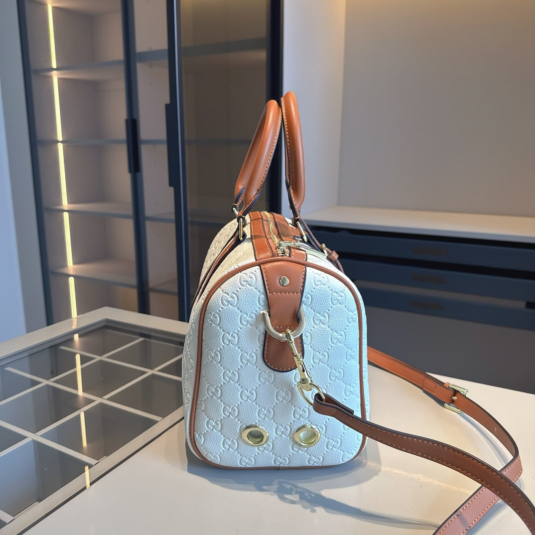 Gg boston new arrival traval bag size; 32*21*16 cm