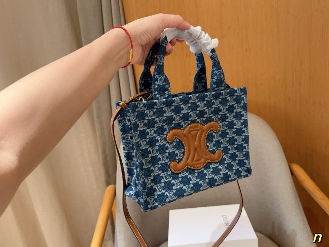 ce new arrival tote bag size: 24��18��9 cm