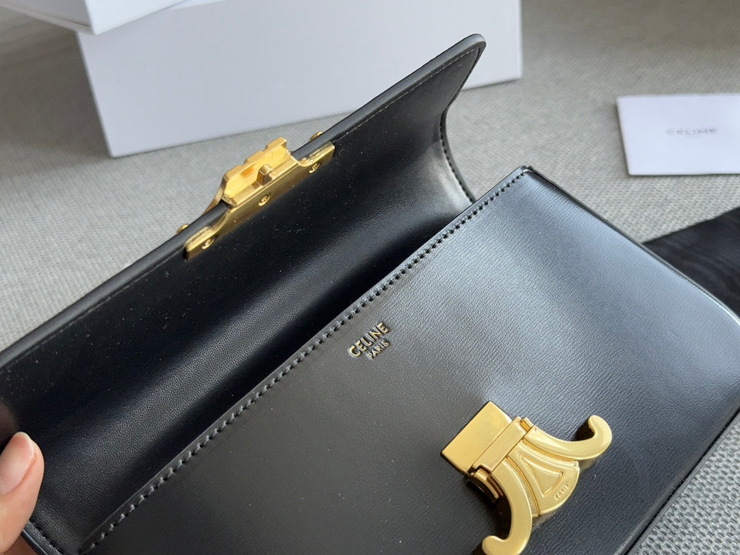 ce 22ss new arrival bag size：20*11cm