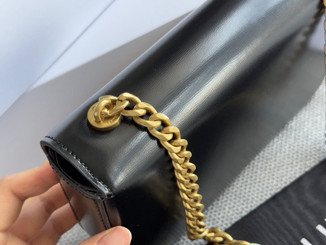 ce 22ss new arrival bag size：20*11cm