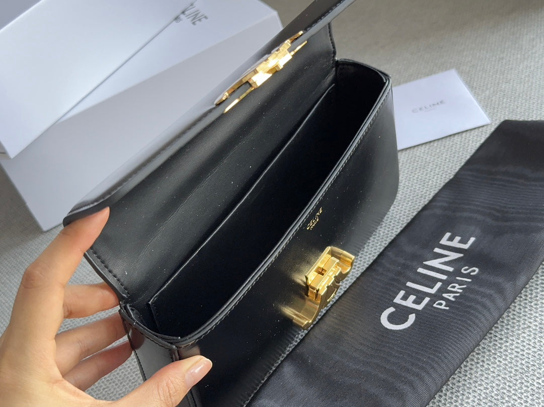 ce 22ss new arrival bag size：20*11cm