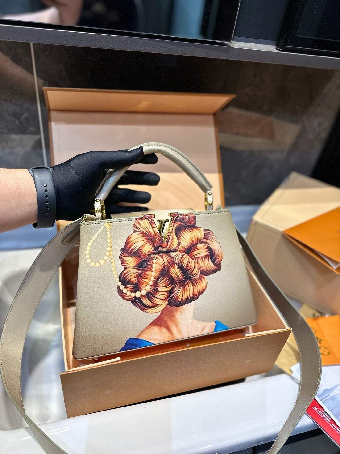 Louis new arrival women king Capucines monogram bag size: 27 cm