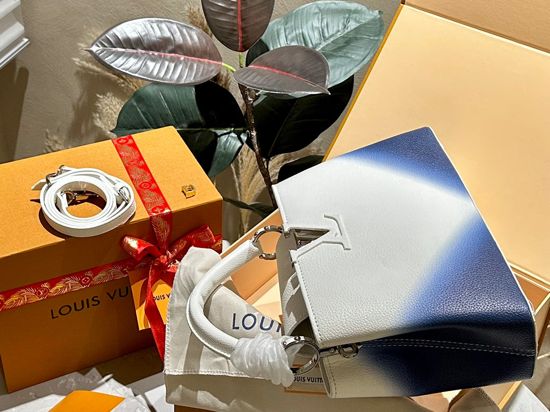 Louis new arrival Capucines bag size: 27cm