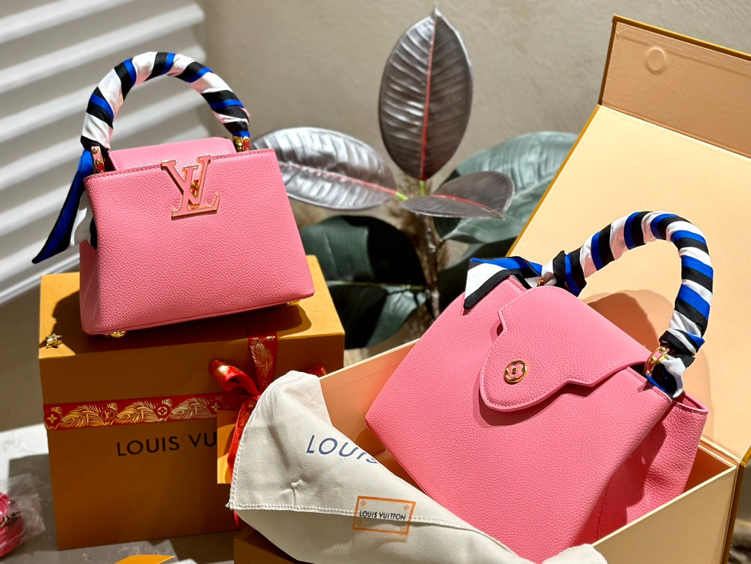 Louis capucines new arrival bag 05