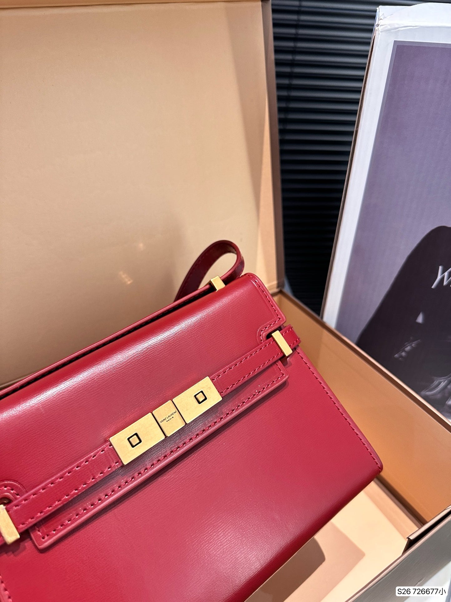 Y new arrival Manhattan bag smooth leather small size: 19 *14 cm