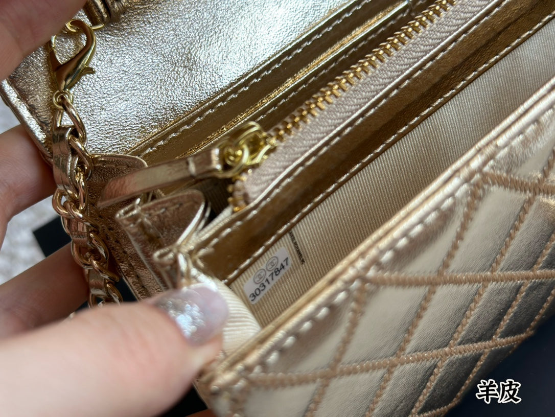 Cc new arrival woc chain bag size: 19cm