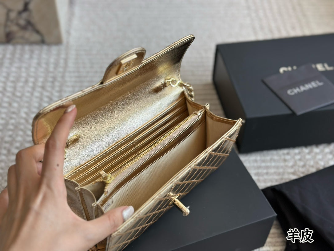 Cc new arrival woc chain bag size: 19cm