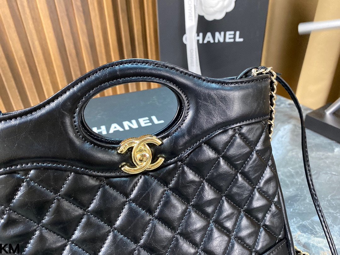 CC new arrival 31bag mini bag size: 23*19cm