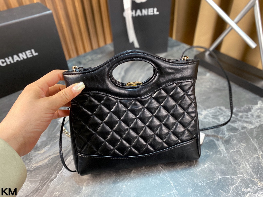 CC new arrival 31bag mini bag size: 23*19cm