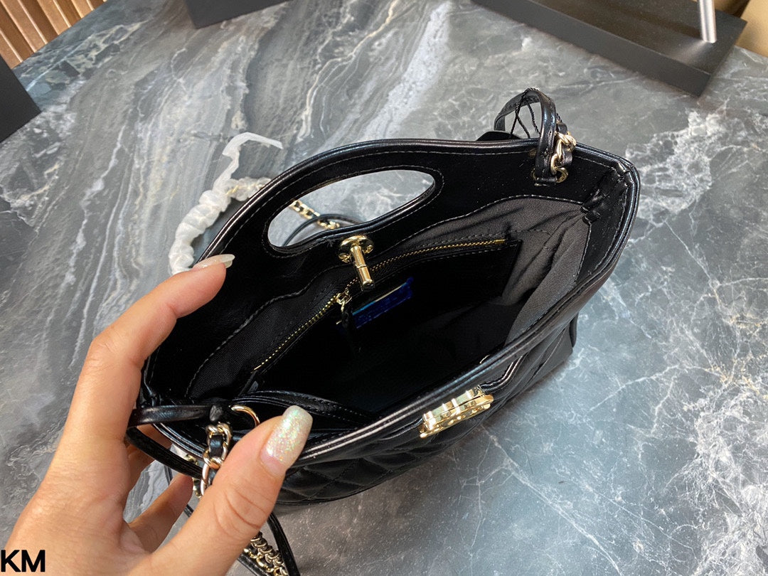 CC new arrival 31bag mini bag size: 23*19cm