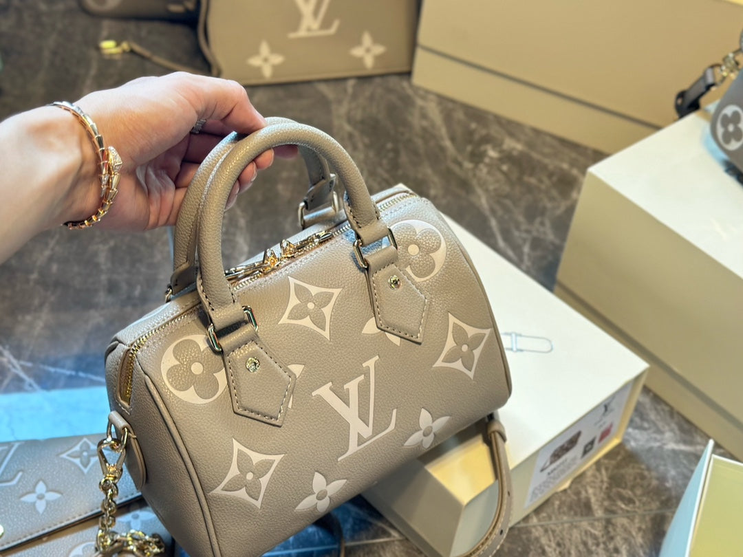 Louis Speedy nano new arrival bag size: 20 cm