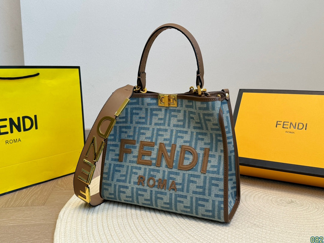 Fen new arrival tote bag size: 29 * 25 cm