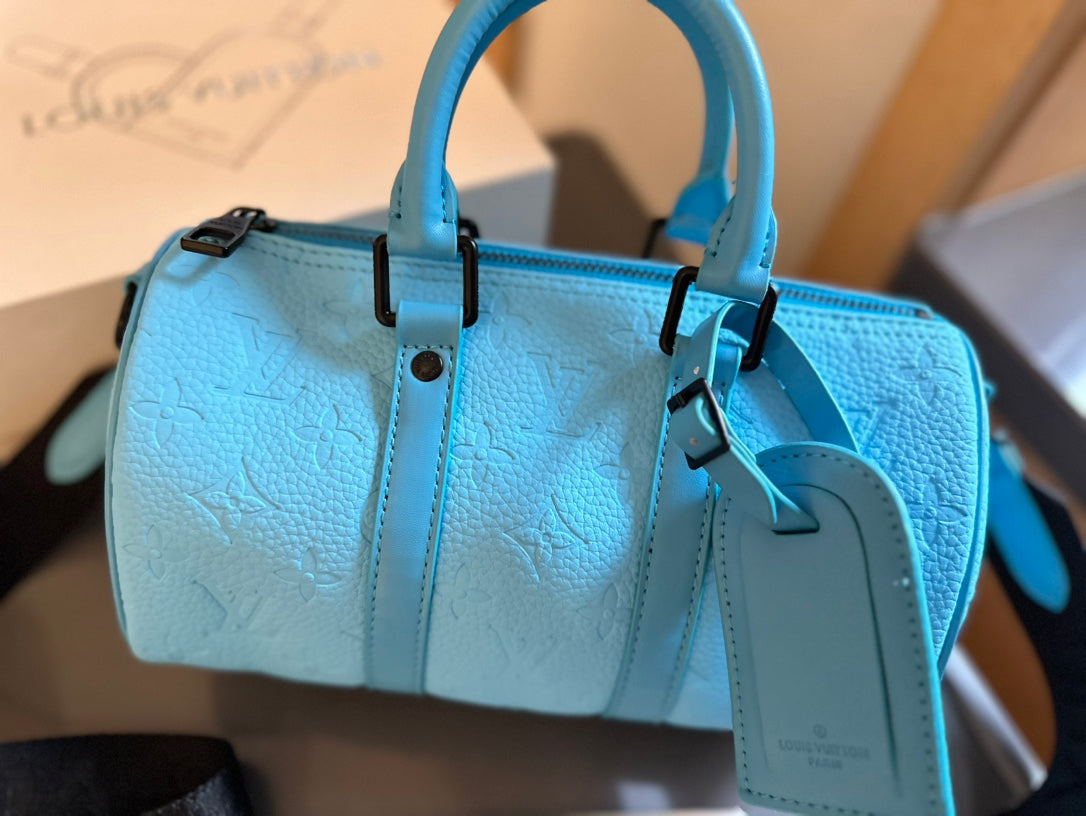 Louis new arrival keepall bag size:25 *12 cm