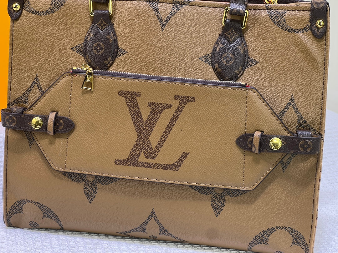 Louis new arrival OnTheGo Voyage bag size: 35 cm