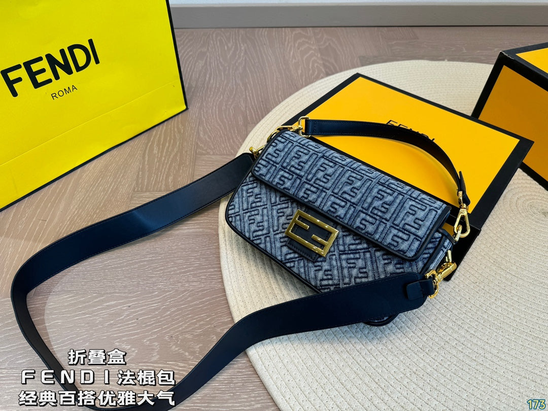 Fen new arrival bag size: 25 * 14 cm