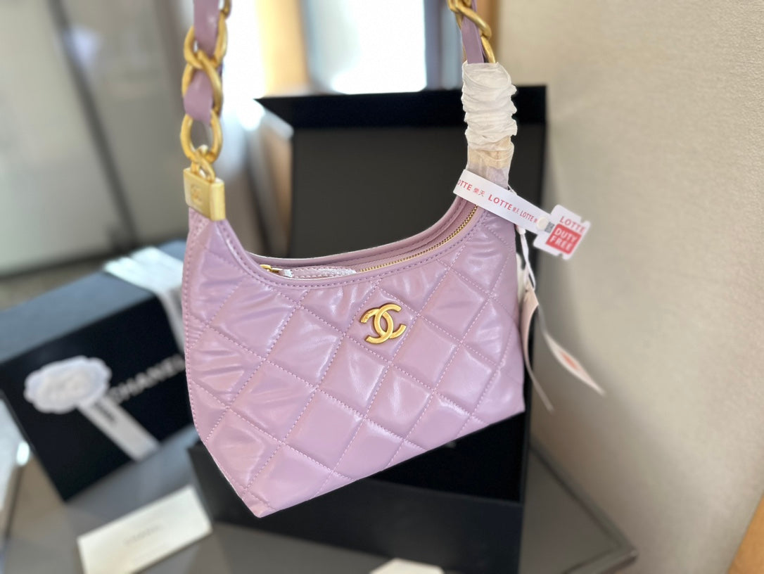 Cc new arrival 24 hobo bag size: 22cm