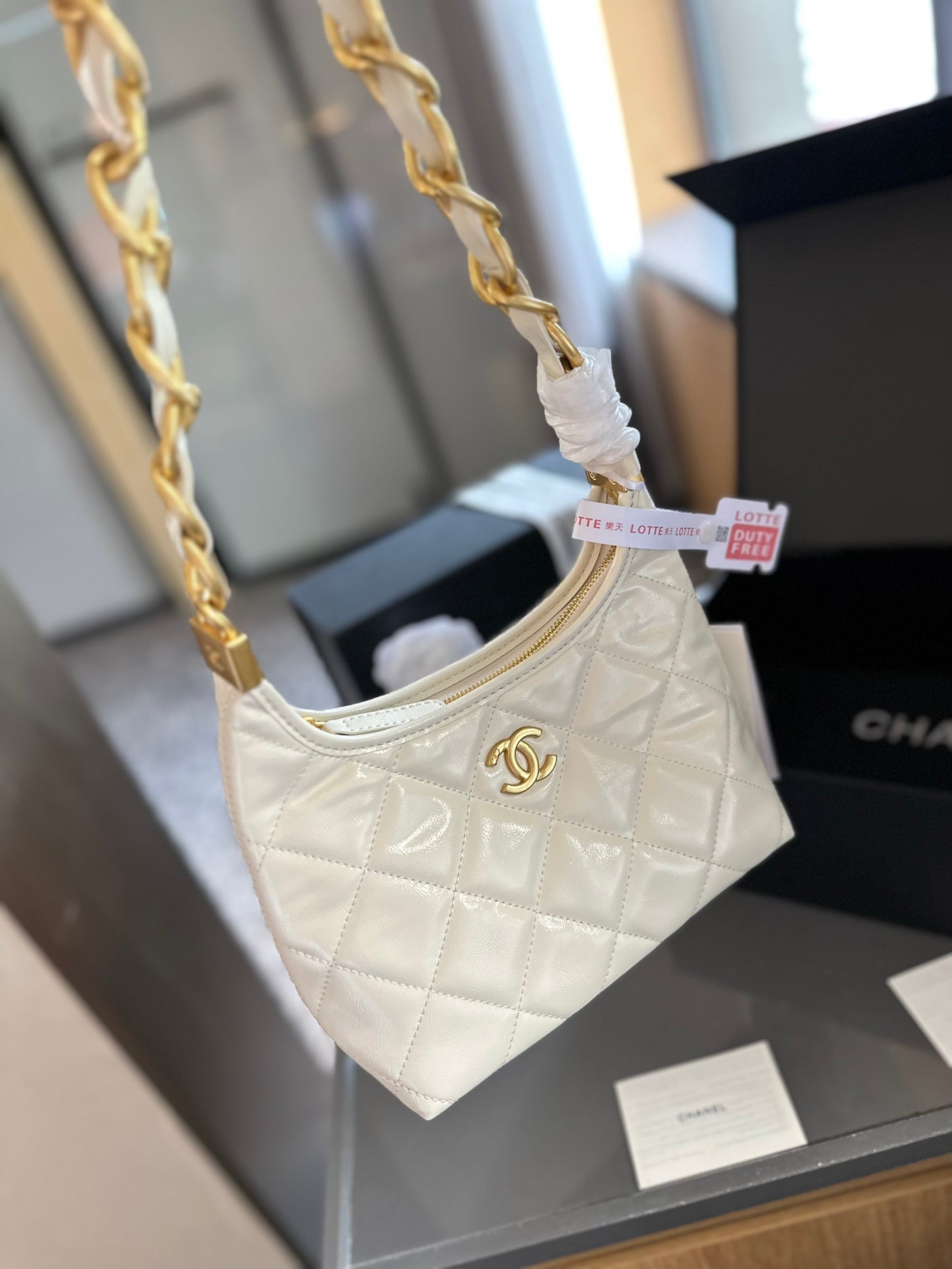 Cc new arrival 24 hobo bag size: 22cm