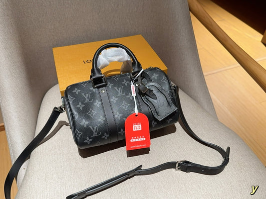 Louis keepall25 men and women bag size: 25×15×11 cm