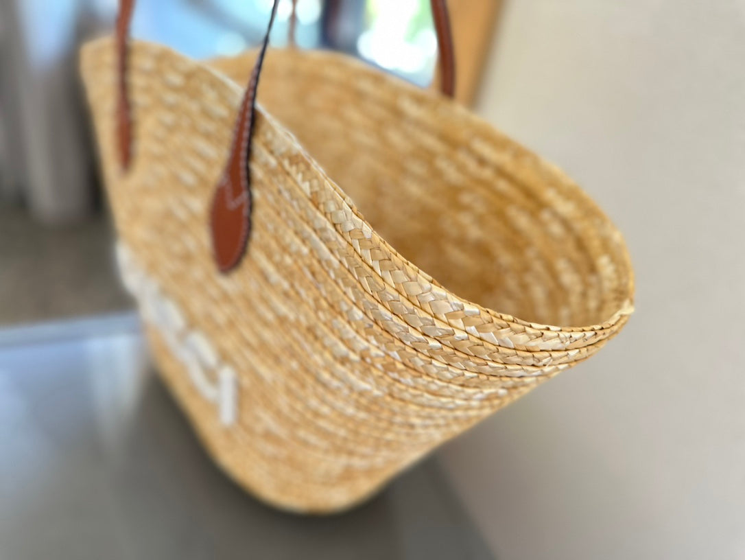 Gg new arrival summer tote bag size: 22*26 cm