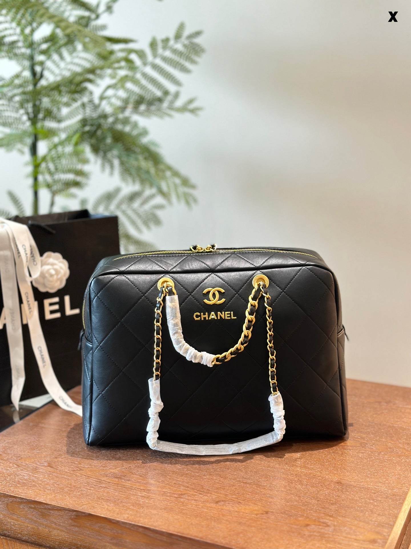 Louis new arrival 24s tote bag size: 38cm