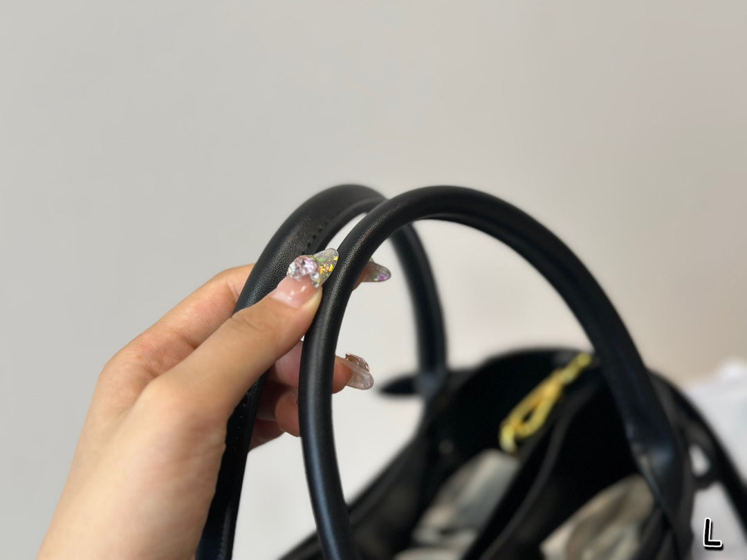 Pra new arrival Soft Grain bag