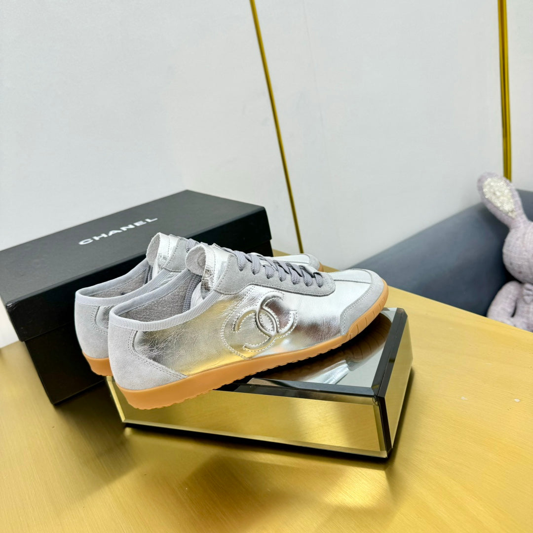 Cc new arrival women sneakers silver and gold shoes