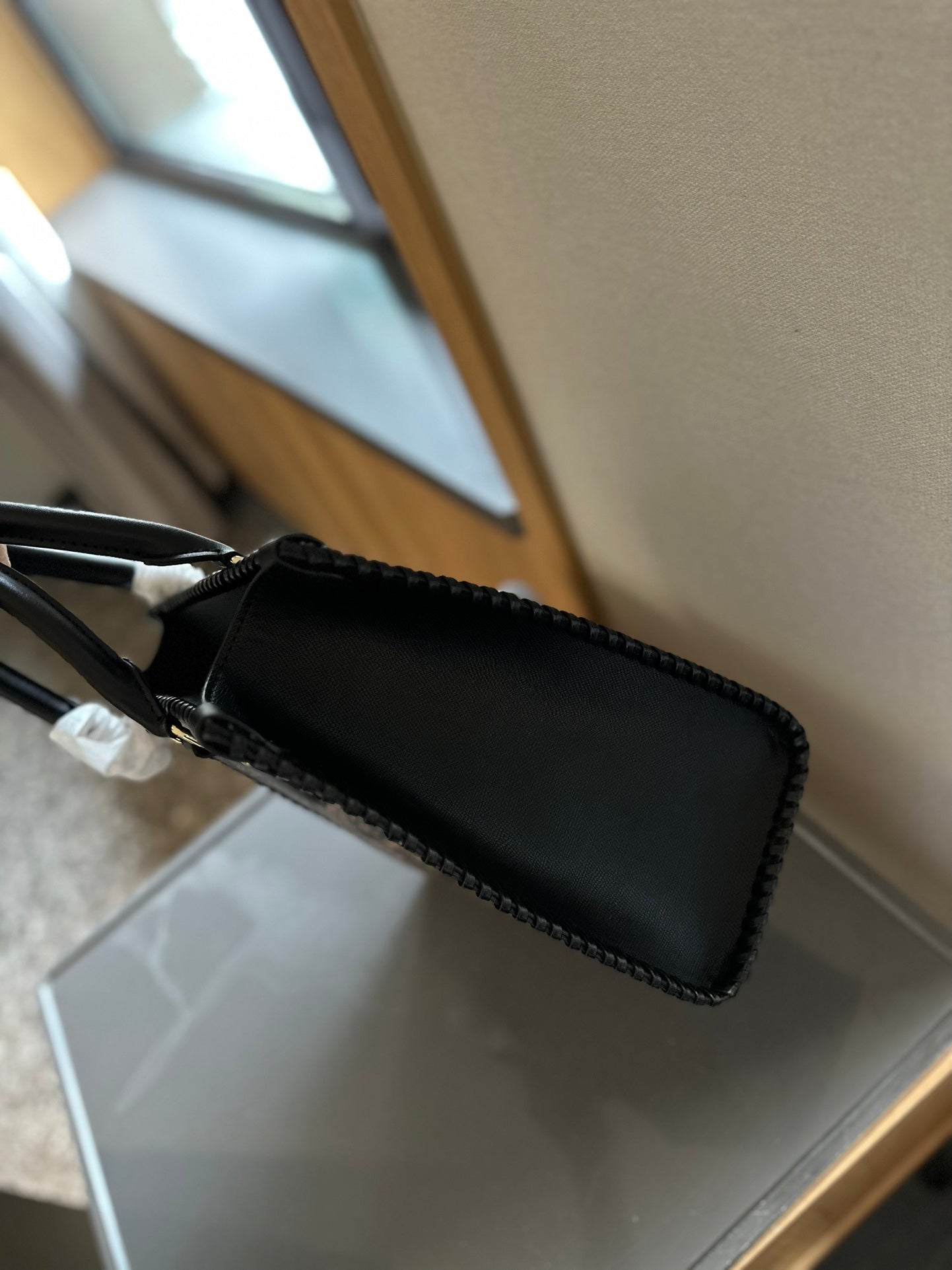 D new arrival tote bag size: 33 * 28 cm