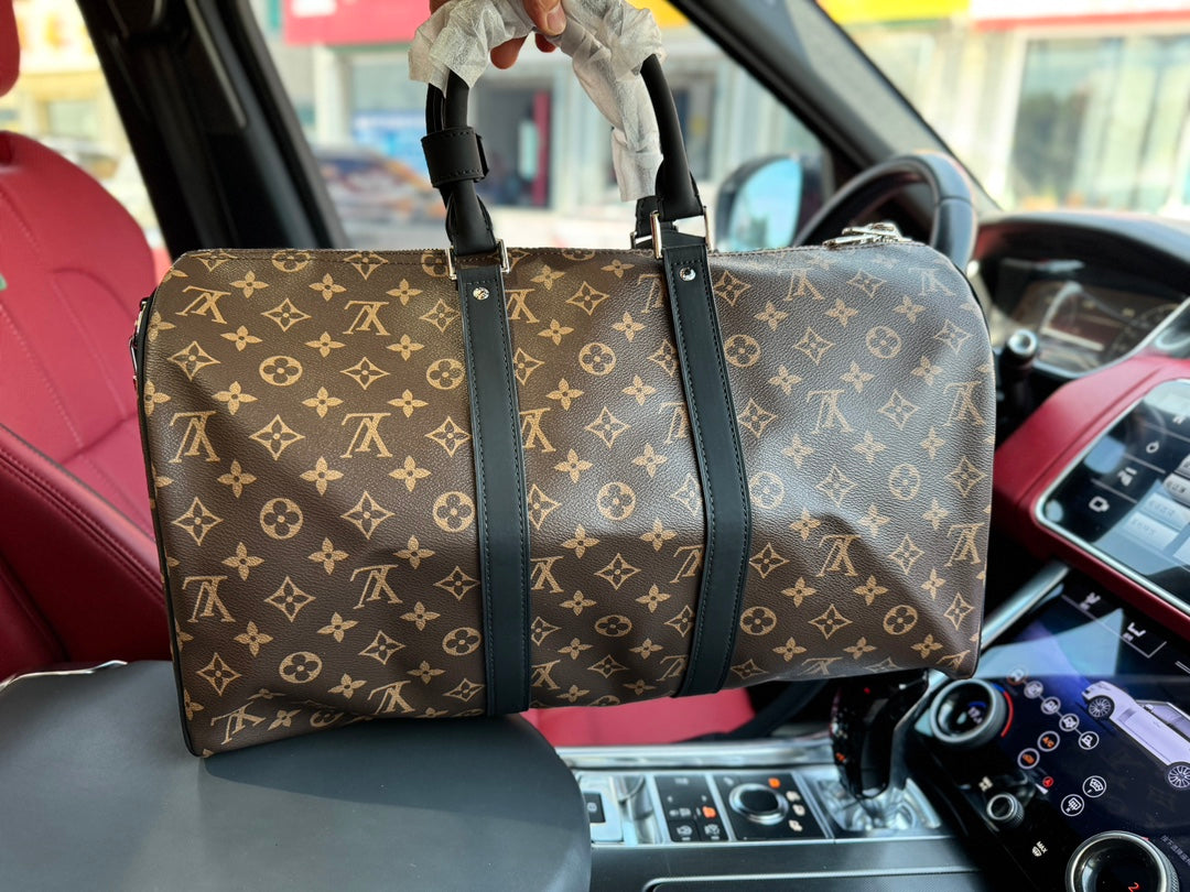 Louis new arrival keepall Bandoulière bag size: 45x20x27cm