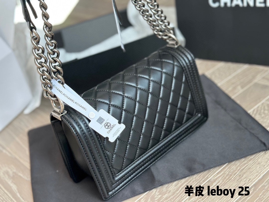 CC new arrival Leboy bag size: 25 cm