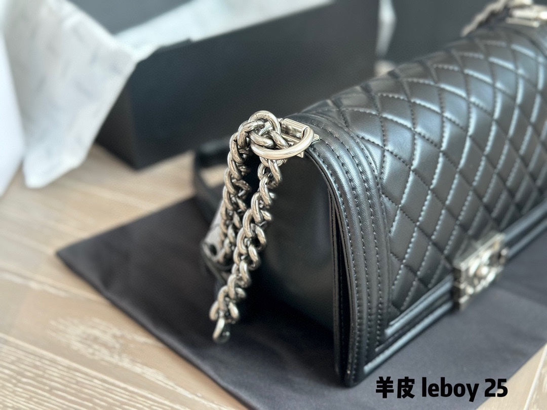 CC new arrival Leboy bag size: 25 cm
