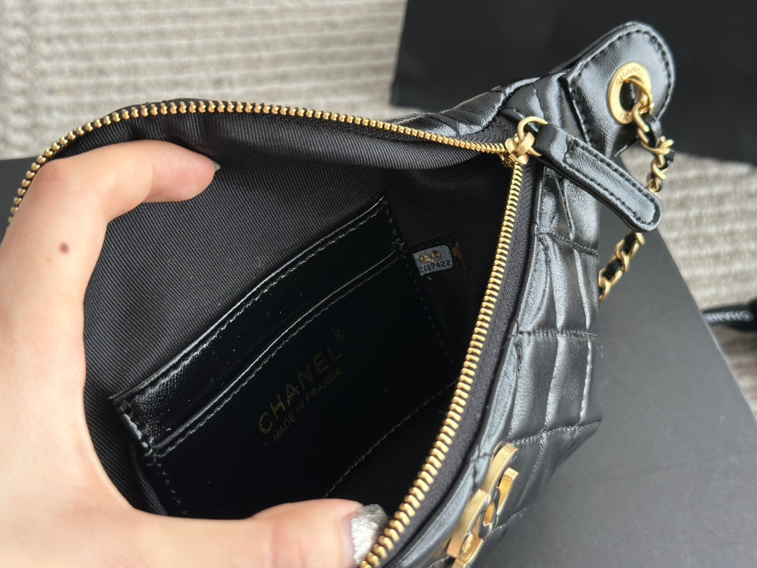 CC new arrival bumbag  crossbody bag size: 23*13 cm