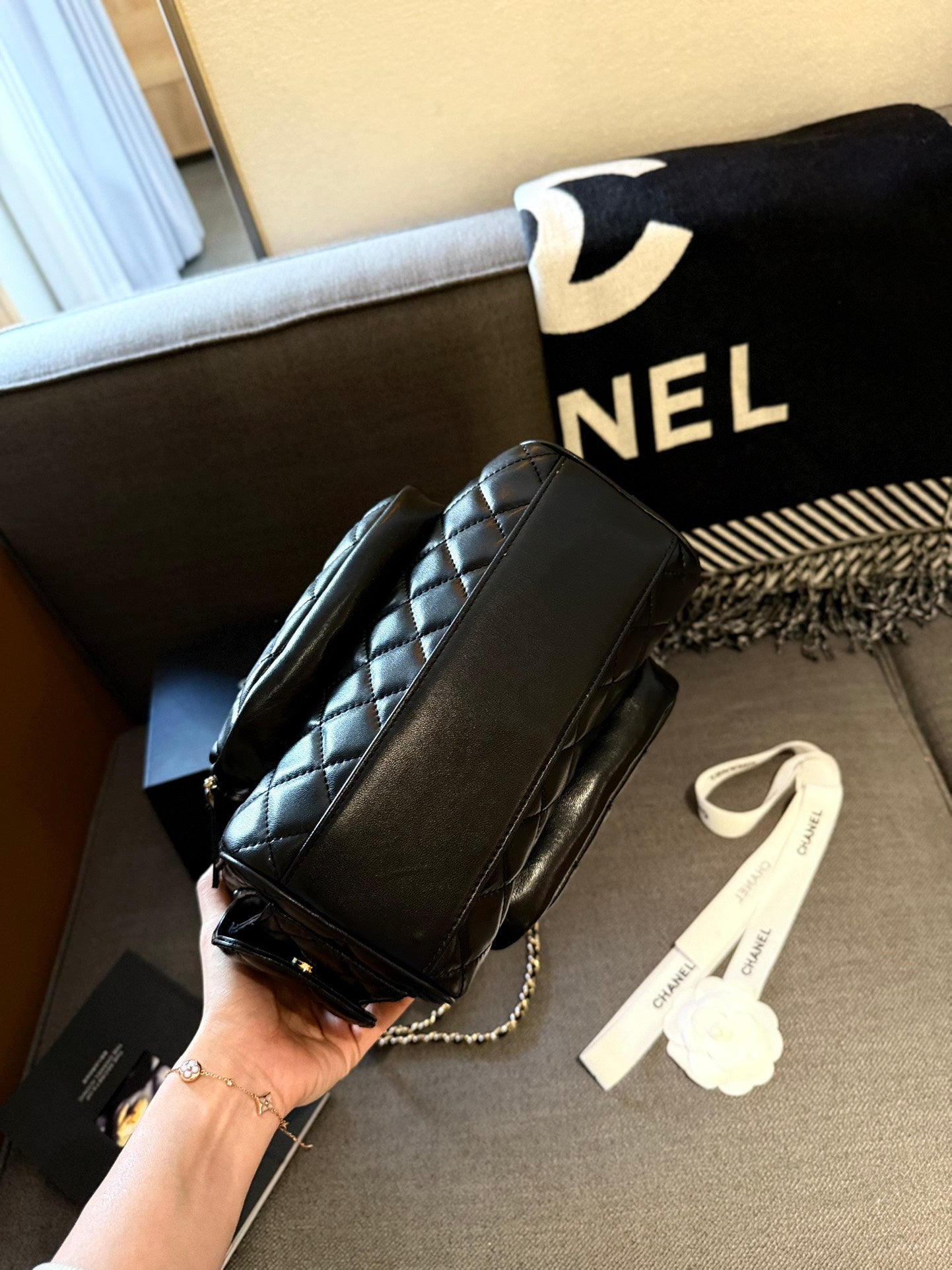 Cc vintage new arrival bag size: 25 * 20cm