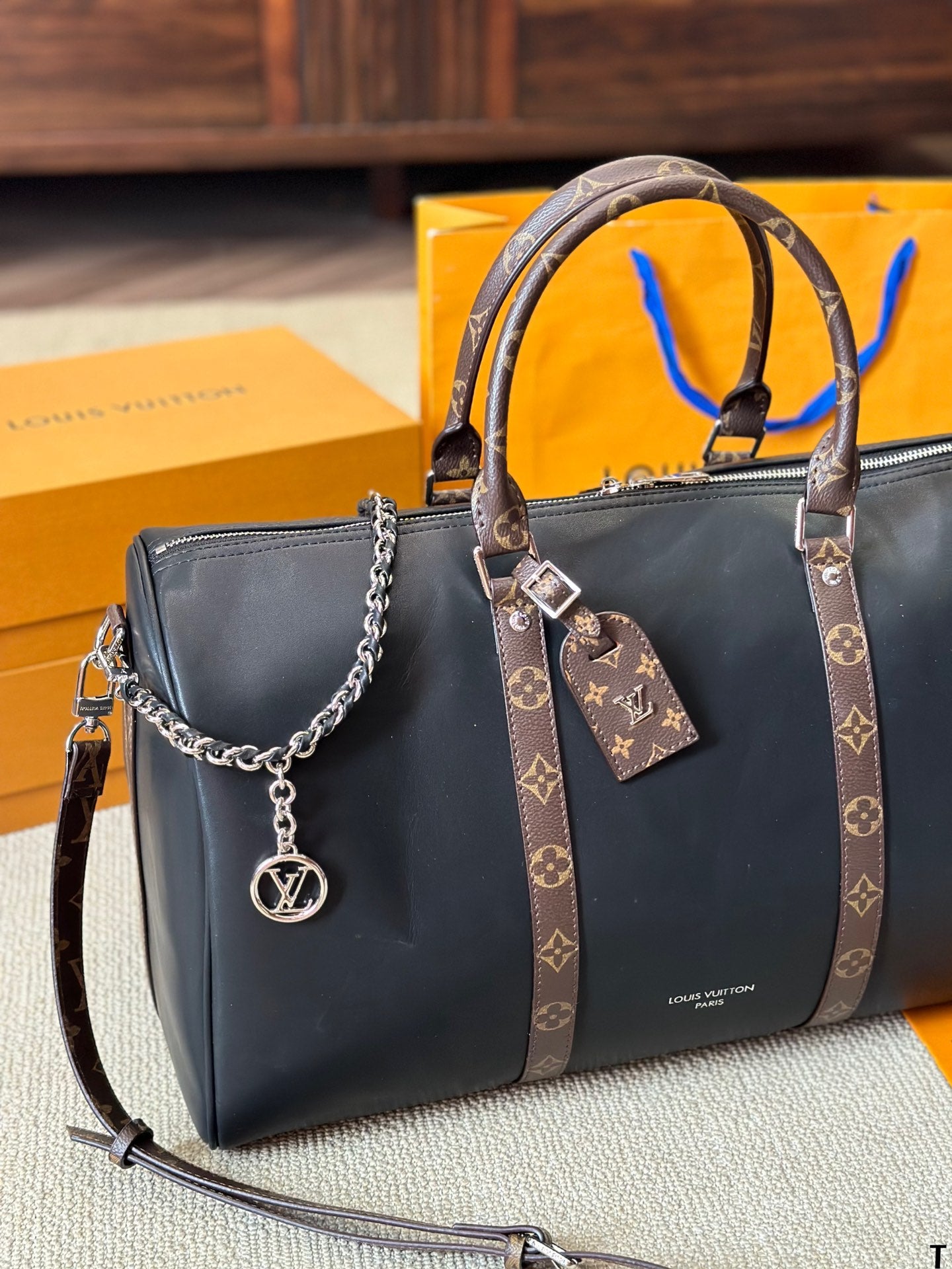 Louis new arrival  VintageMusevie keepall bag size: 45 cm