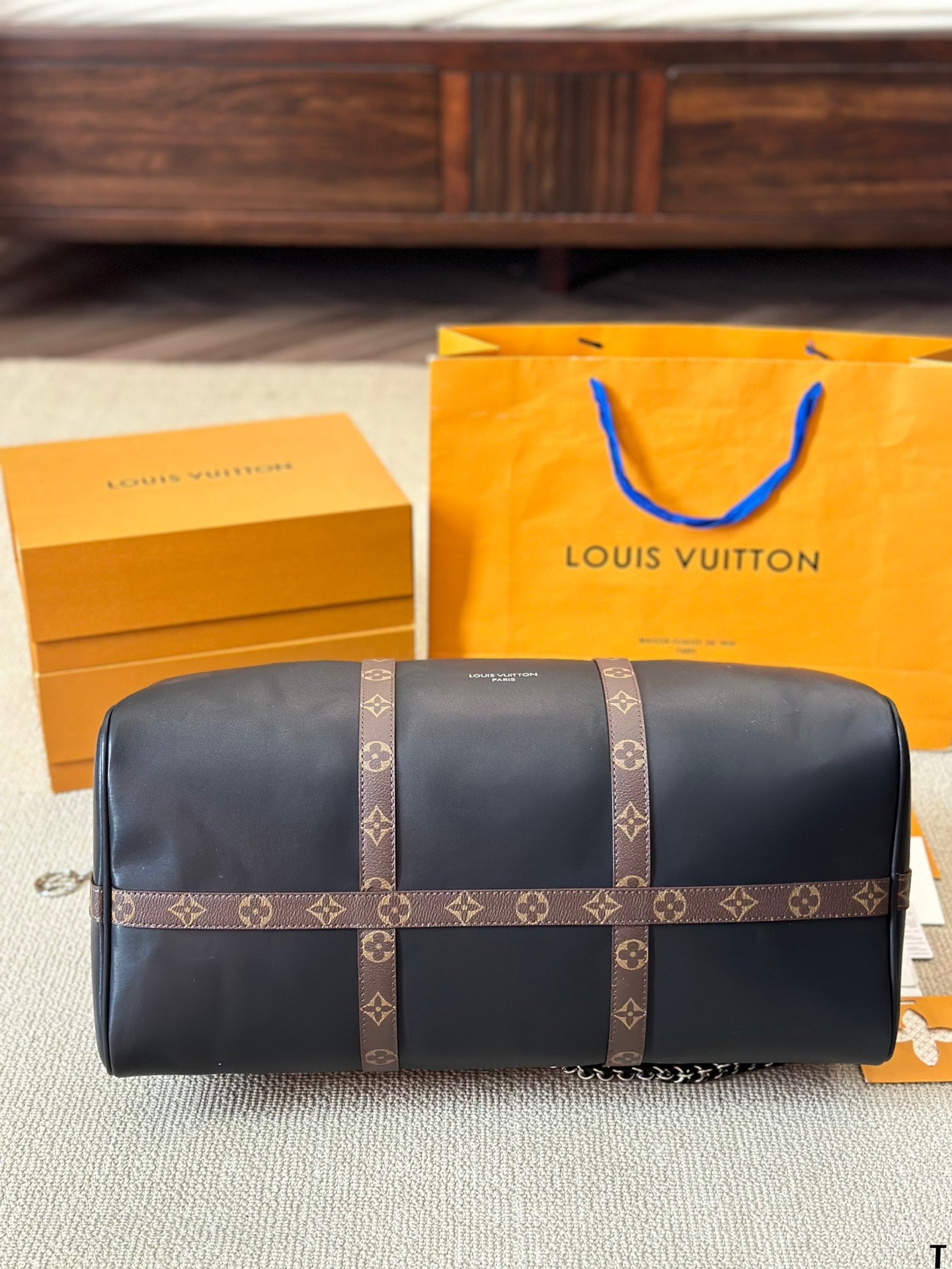 Louis new arrival  VintageMusevie keepall bag size: 45 cm