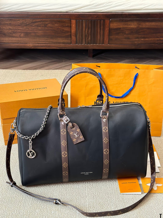 Louis new arrival  VintageMusevie keepall bag size: 45 cm