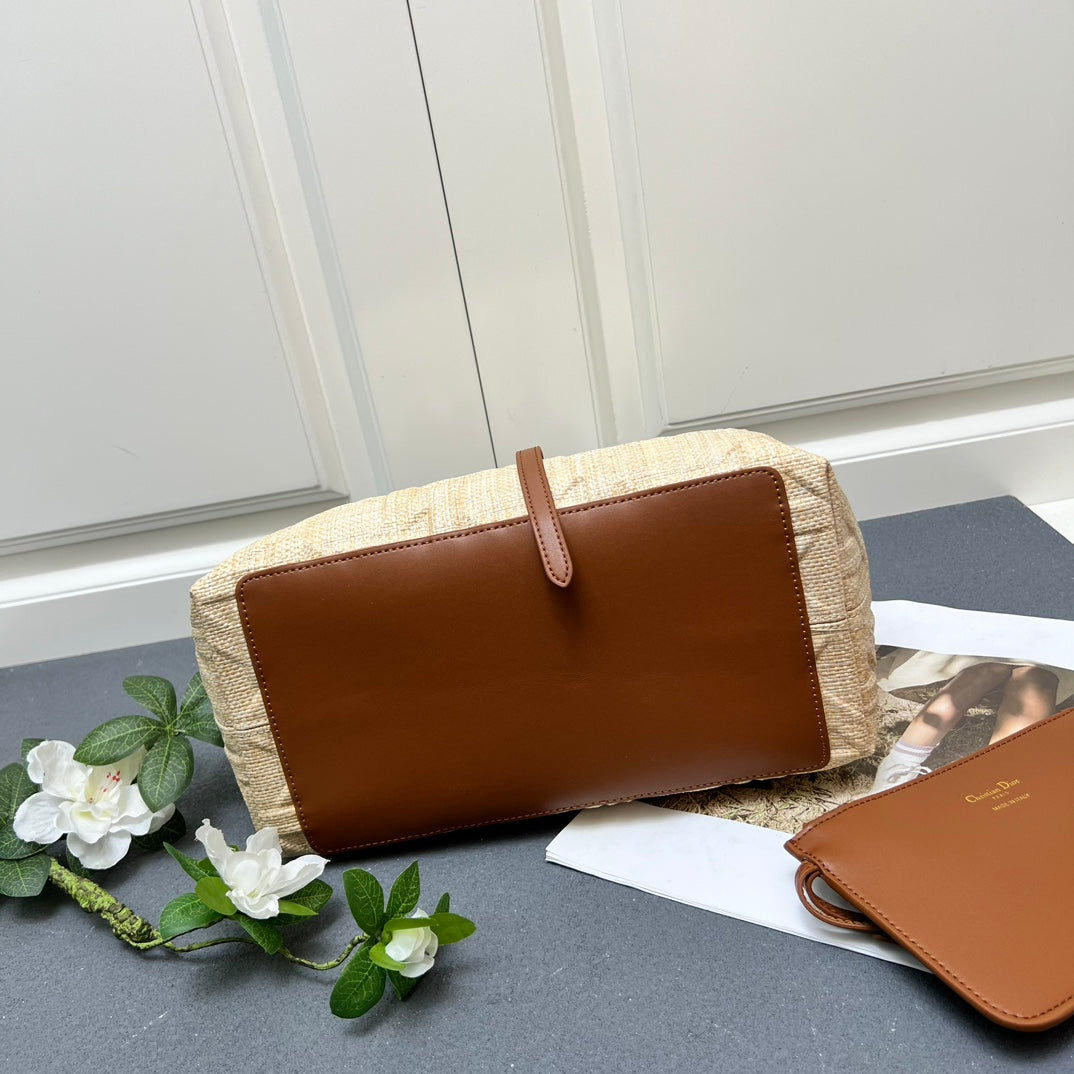 D new arrival groove tote bag size:  29*19*21 cm