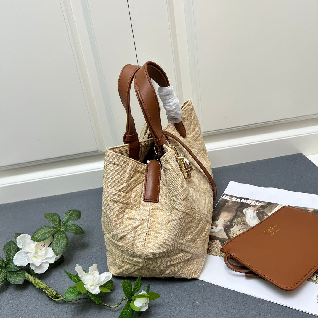 D new arrival groove tote bag size:  29*19*21 cm