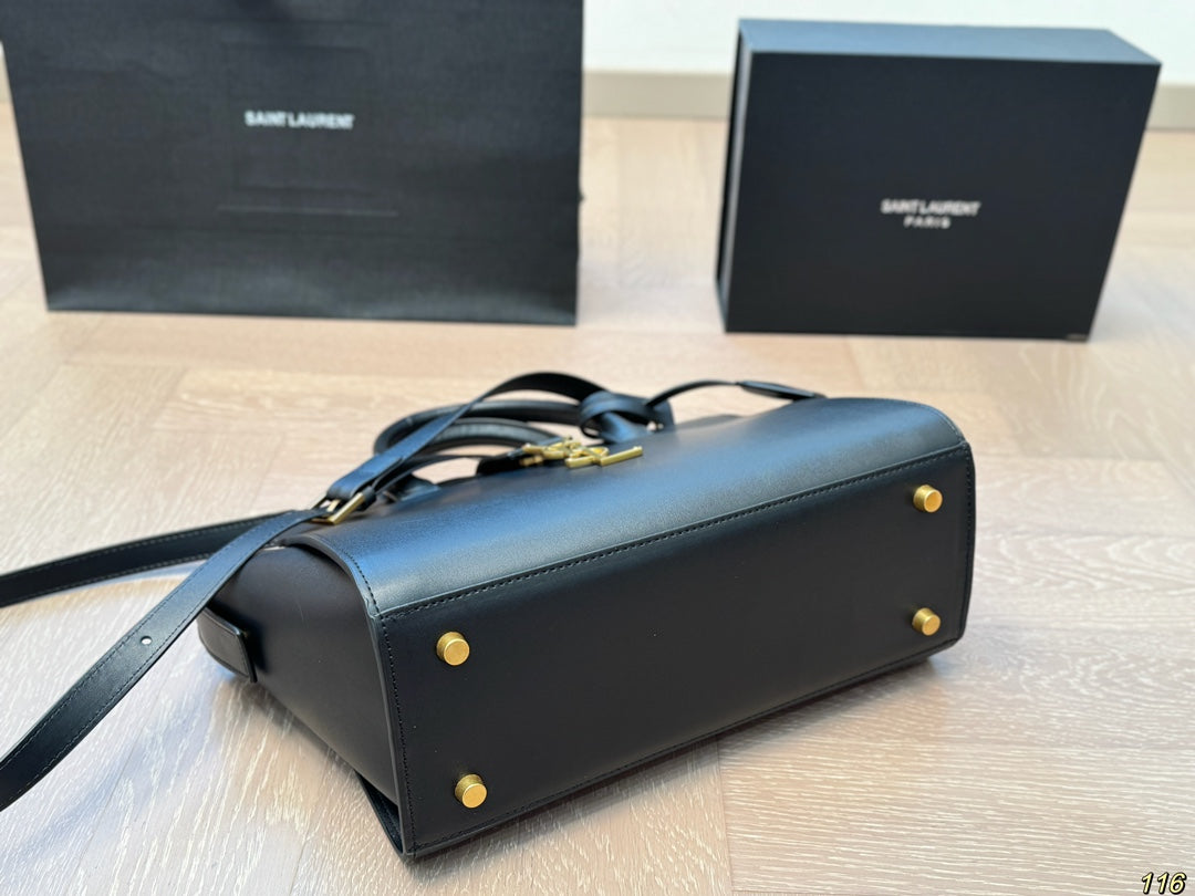 Y new arrival tote bag size: 30 * 23 cm