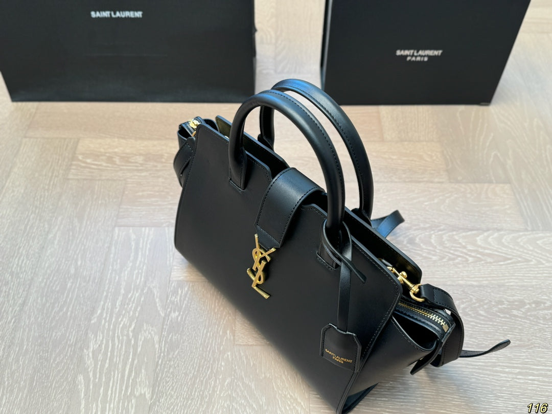 Y new arrival tote bag size: 30 * 23 cm