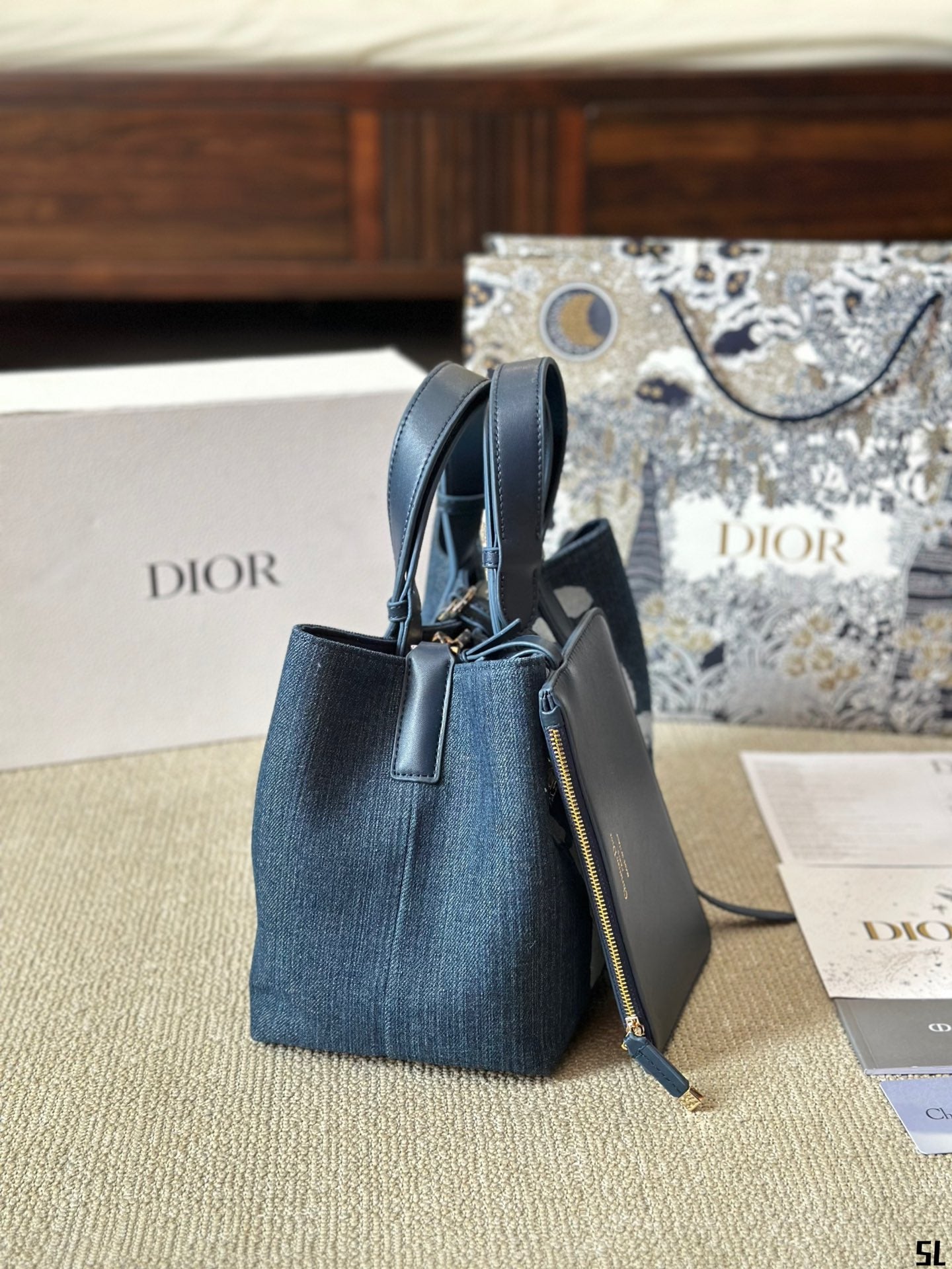 Miss D Toujours new arrival tote bag size: 30*20 cm