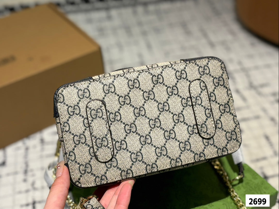 GG Emblem new arrival tote bag size:21 * 20 cm