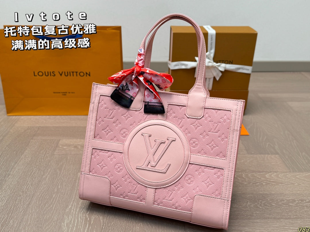 Louis new arrival tote bag size: 34*27 cm