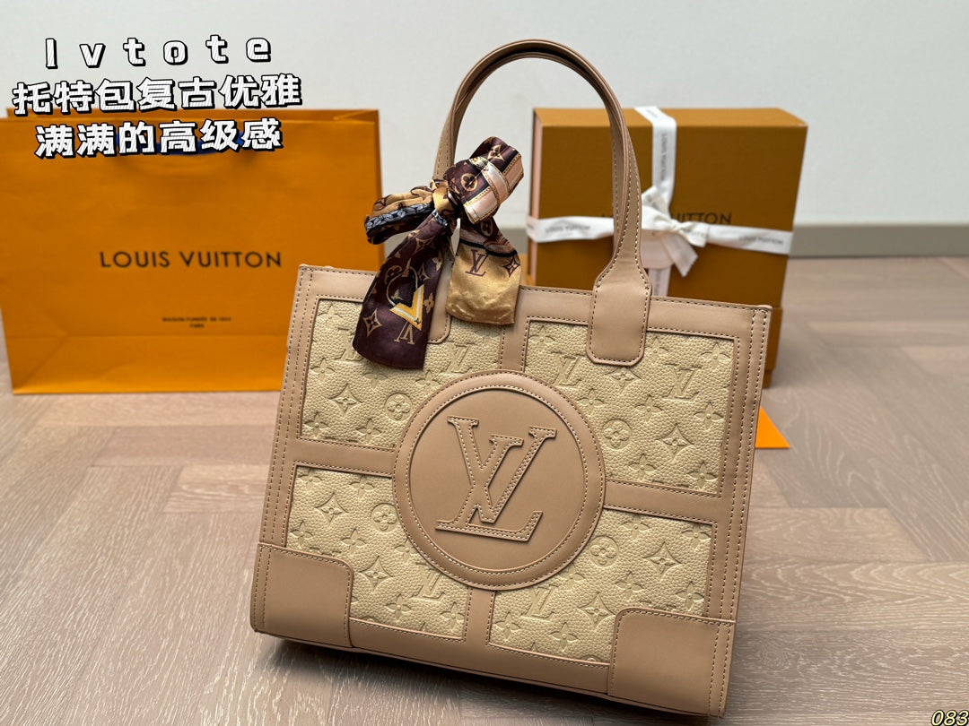 Louis new arrival tote bag size: 34*27 cm