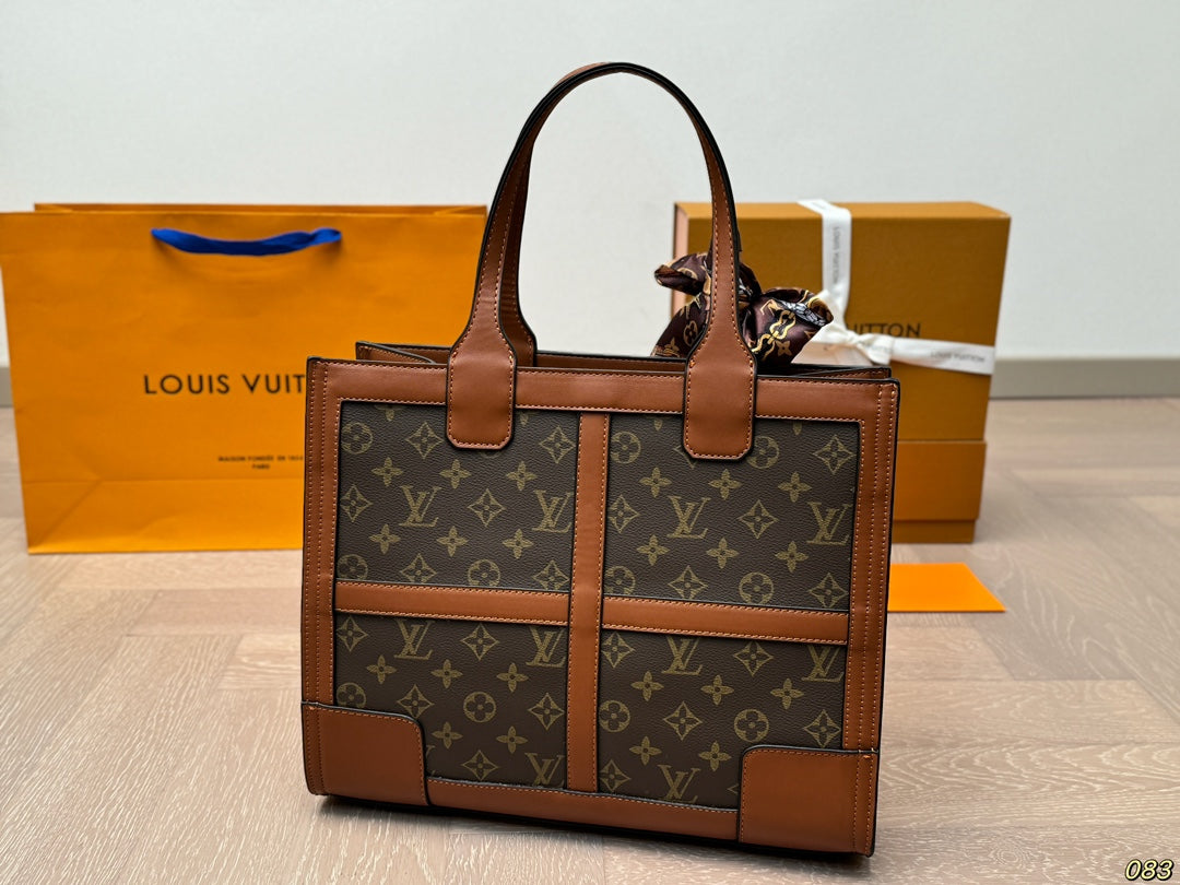 Louis new arrival tote bag size: 34*27 cm