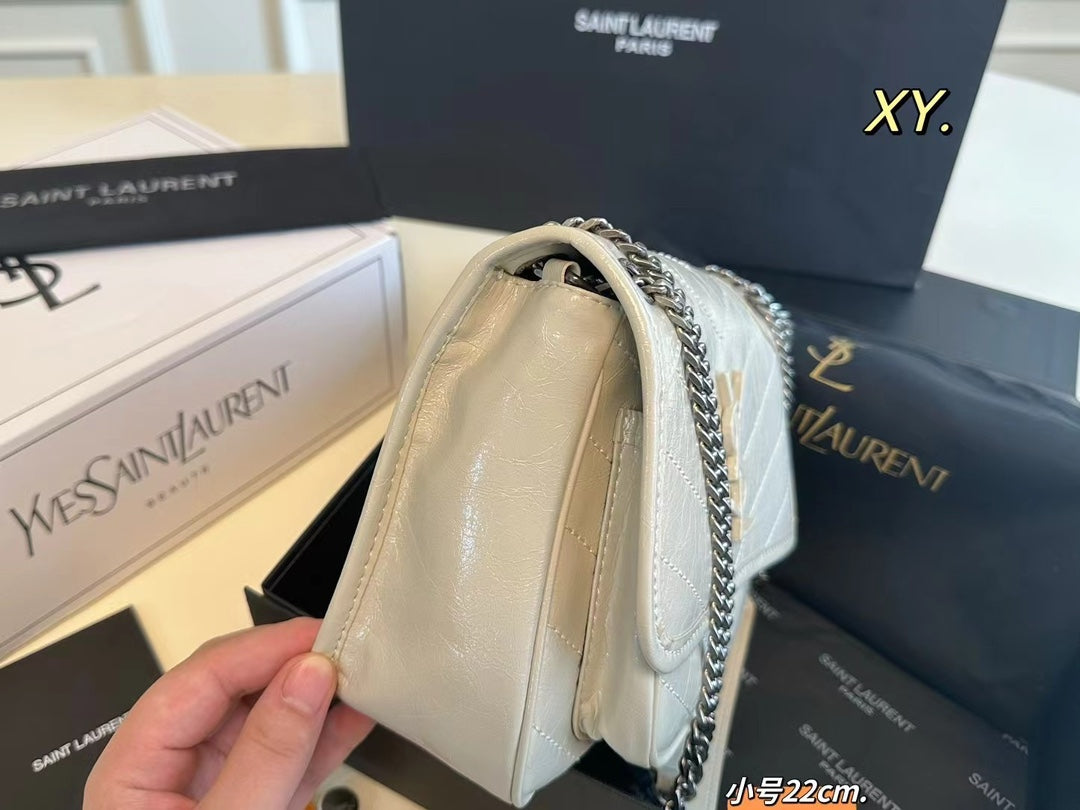 Y new arrival niki chain bag small size: 22*18 cm