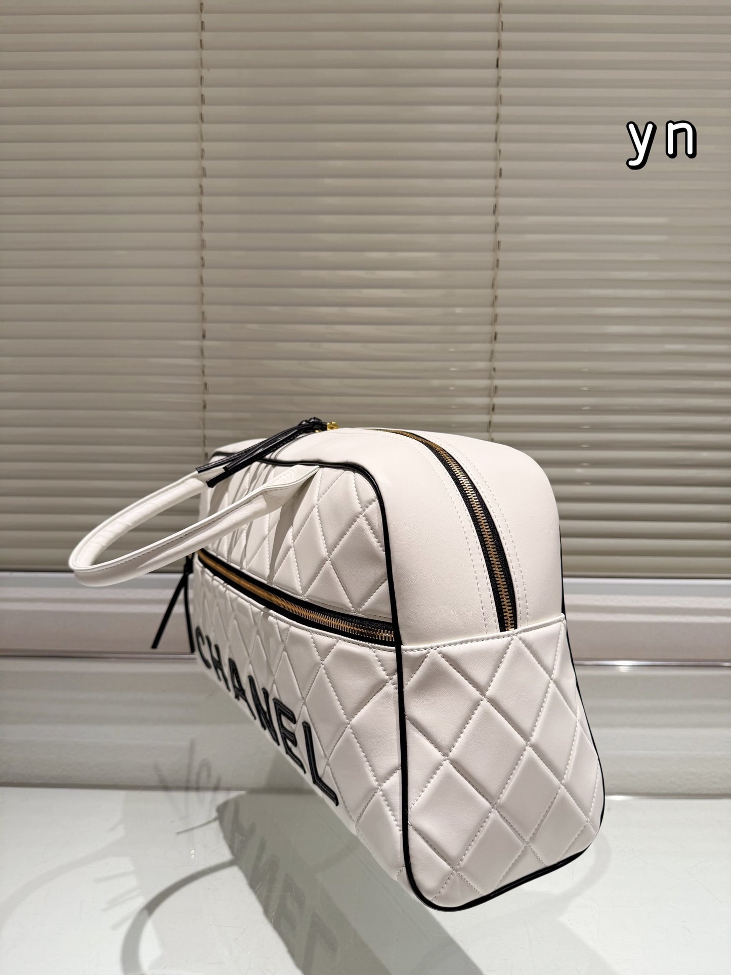 Cc new arrival 24c maxi bag size: 46*27 cm